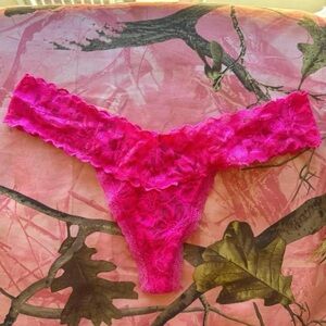 victoria’s secret women’s sexy panties hot pink lace trim g string thong cheeky